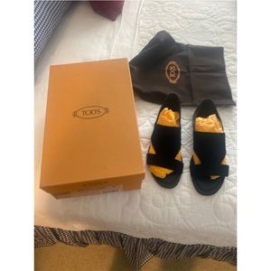 Tods Black Leather and Suede Sandal Shoe